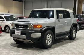 Toyota - Fj Cruiser